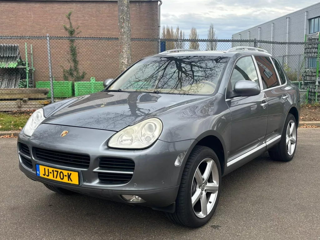 Porsche Cayenne 3.2 V6 250PK Youngtimer