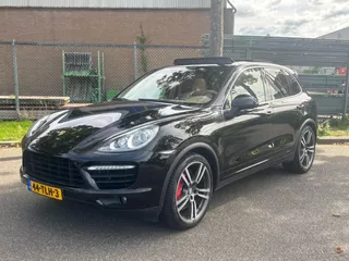 Porsche Cayenne 4.8 Turbo