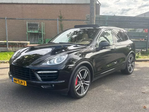 Porsche Cayenne 4.8 Turbo